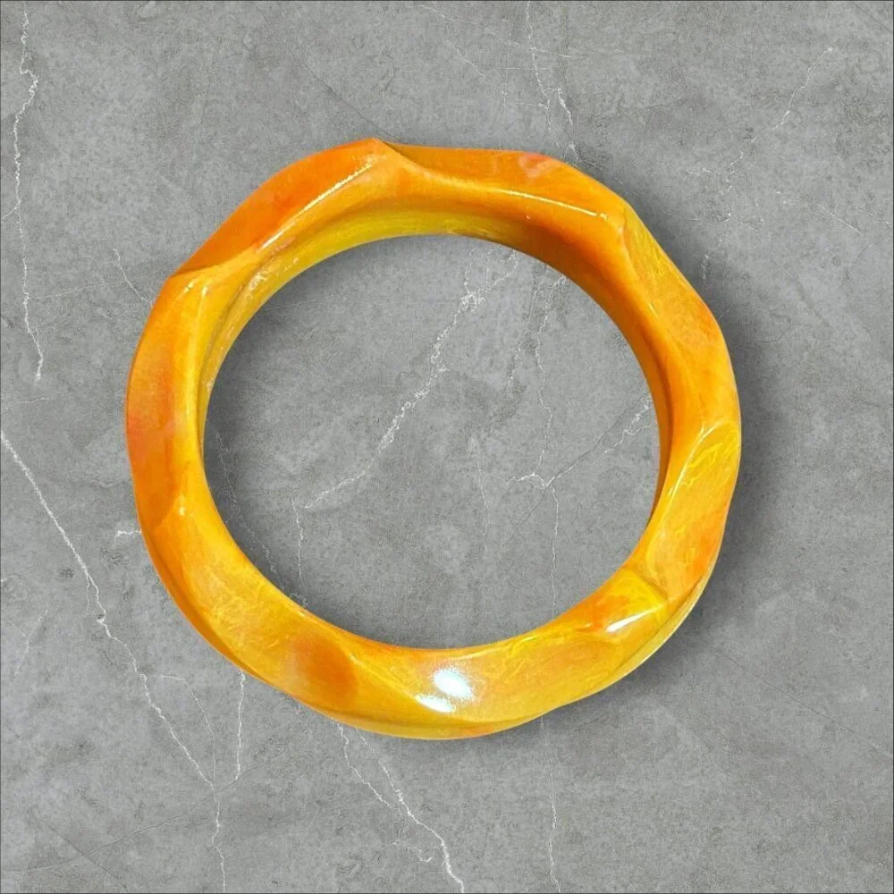 Vintage Carved Bangle Bracelet Resin Lucite Caramel Deep Butterscotch